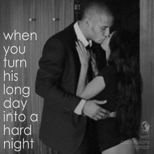 dommevee:  These are the nights a submissive should never mind losing sleep over….