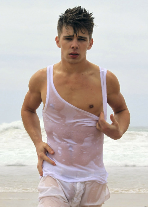 Sexy Views & Hot Guys