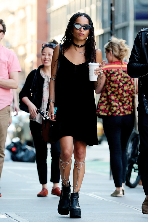 celebritiesofcolor:Zoe Kravitz out in NYC