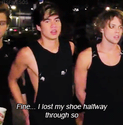 itsfivesos:  How was the performance? x 