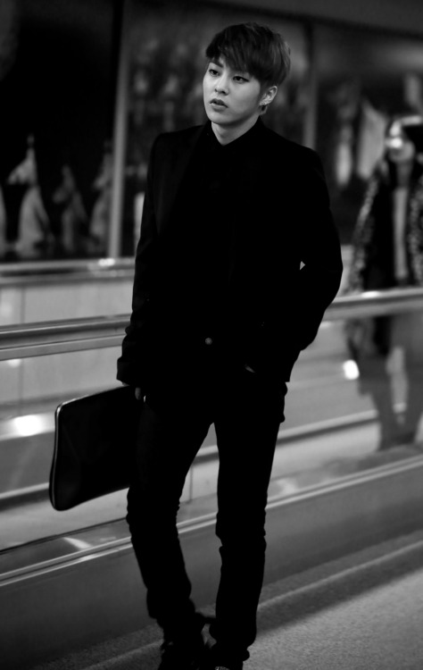 blockbclub-deactivated20150408:  Minseok’s flawlessness 
