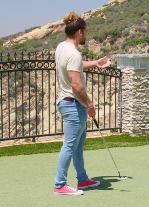 lamarworld1:Jack Matthews (Big Brother 21) bulge & booty