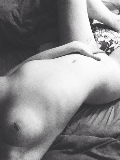 mylittleboner:  for my sexy followers..