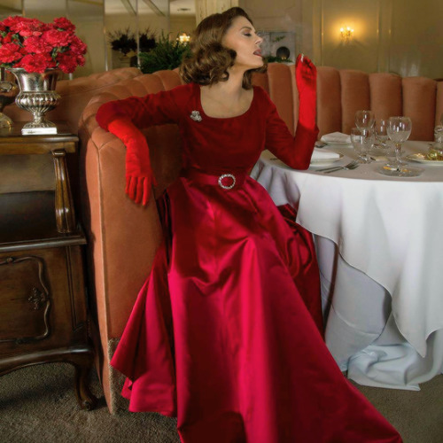 fuckyeahjessicalange:Jessica Lange and Susan Sarandon photographed by Tony Duran.