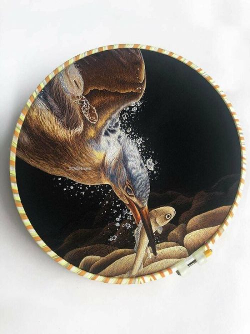 blondebrainpower:Kingfisher EmbroideryBy