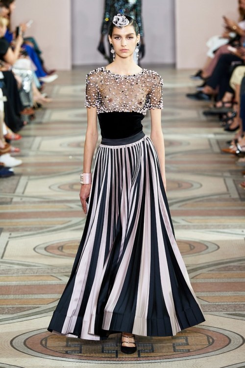 The Armani Privè Fall 2019 Couture debuted at the Paris Fashion Week only two months ago, but