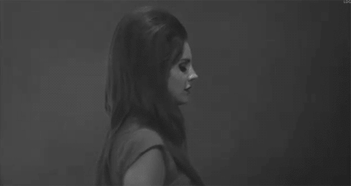 cocaine-tears-fall:  ☪†  soft grunge/vintage/models here ☪† 