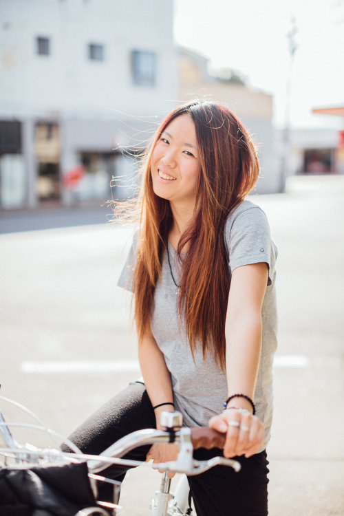 chicks on bikes