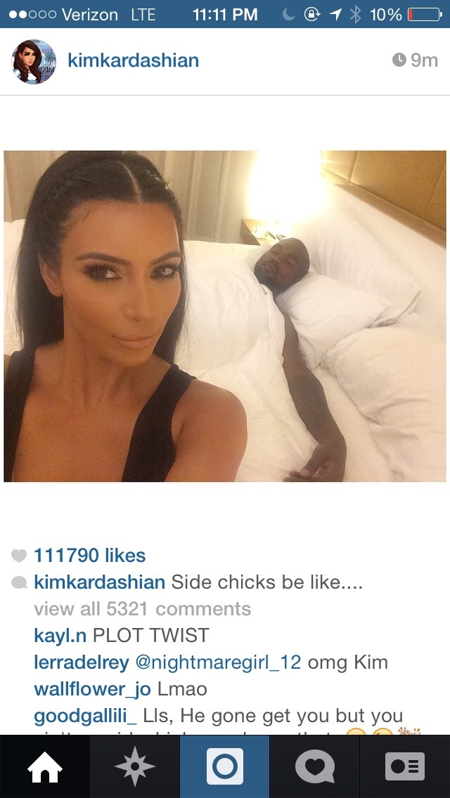 sadisticxxpanda:  lilcochina:  KIM!!!!!!!!!!   bruh she put kanye to bed : ( pussy