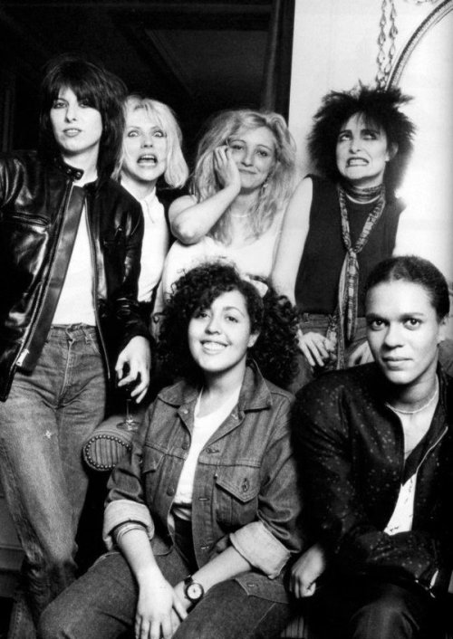 badass-bharat-deafmuslim-artista:Happy International Women’s Day! Badass Punk Women who paved the ro