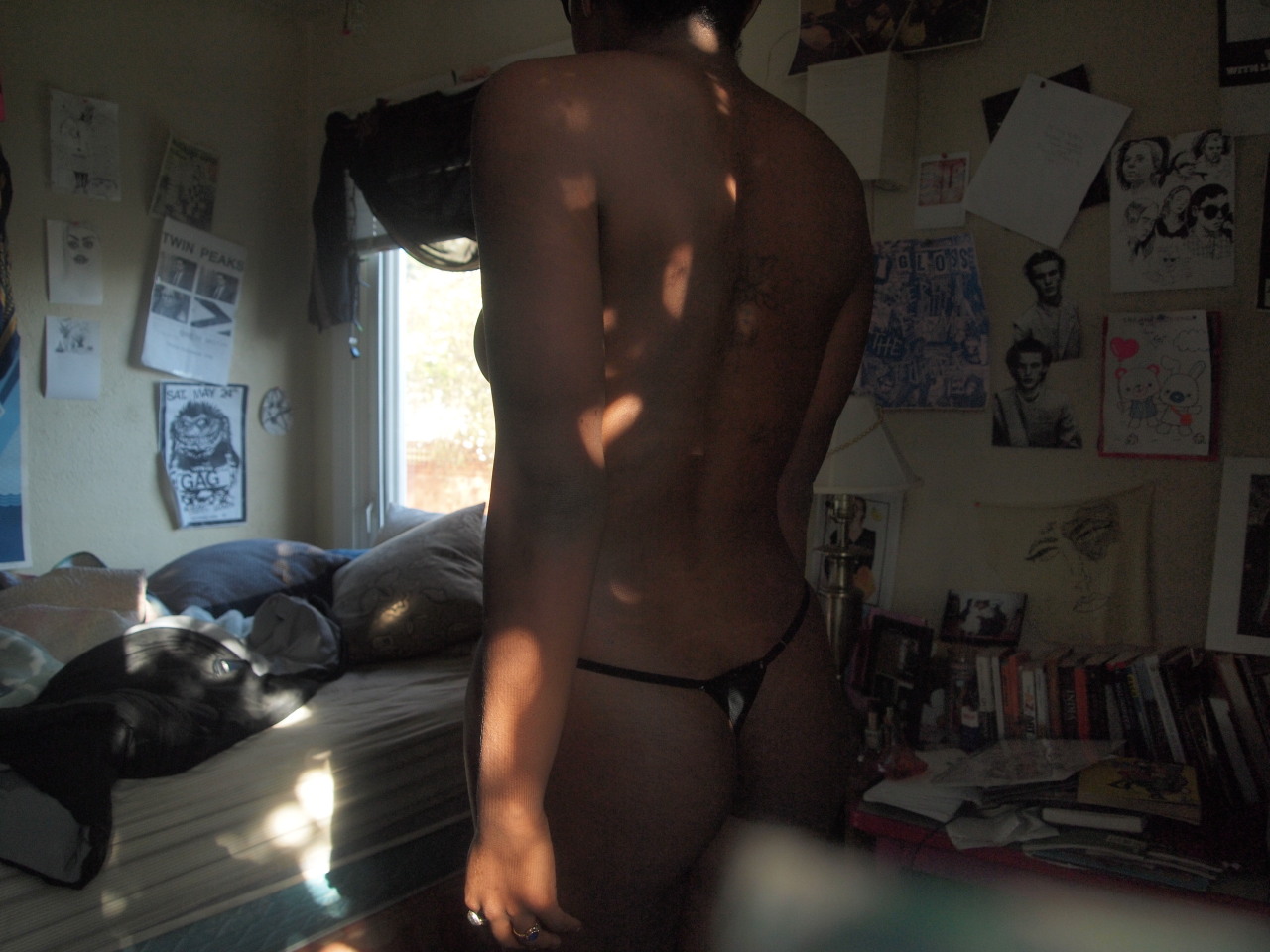 blkbbygurl:  blkthong 