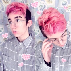 spencerofspace:  A prince, a flower • he/him