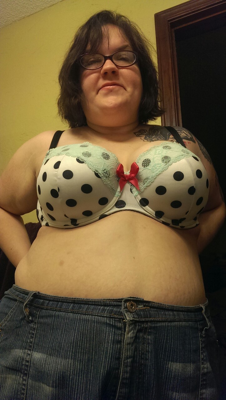 plush-dragon:  More polka dots.  Fuck you are hot