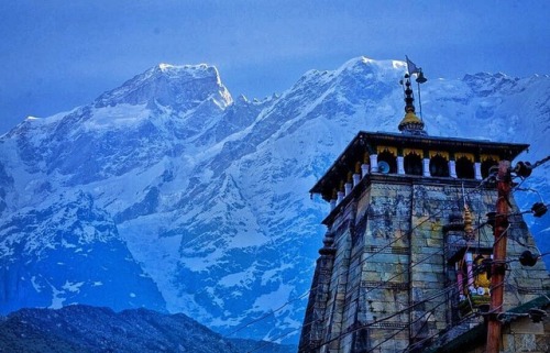 #travel #kedarnath #shiva (at Kedar Nath Temple)