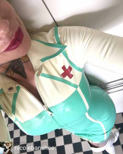 Credit to @nicolebanshee : Do u need #clinical #treatments ? Let&rsquo;s have fun #pervert Nicol