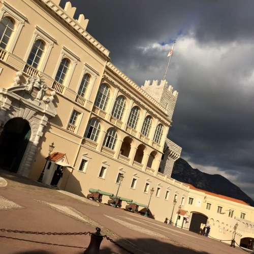 51don: Palais Princier De Monaco