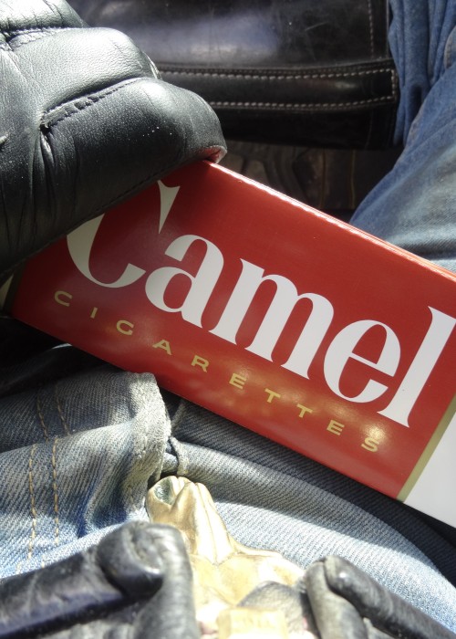 machoscruff:Camel “A Real Mans Smoke”