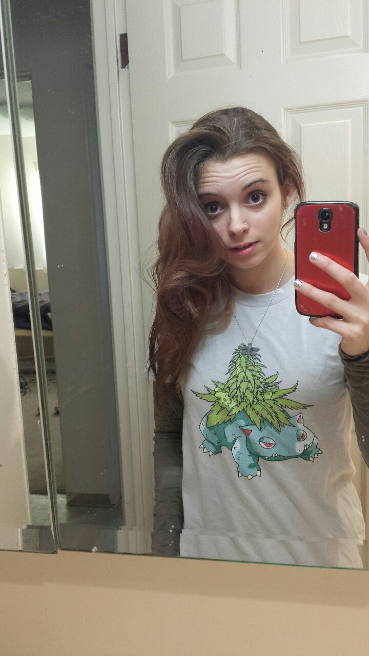 kiefeon:  smokinsnorlax:  kiefeon:  I took my hair out of the ponytail its been in