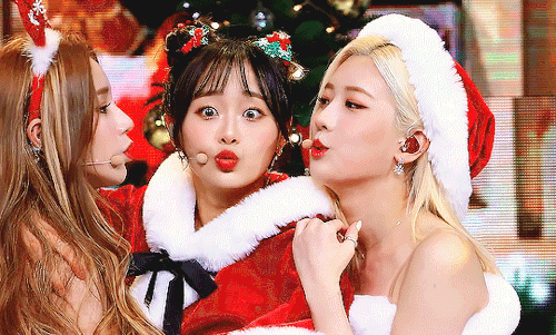 Jinsoul:201225 🎄