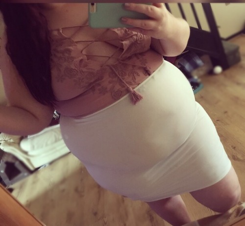 feedingtaylor: curvygirl-91: BBW Bethany So sexy