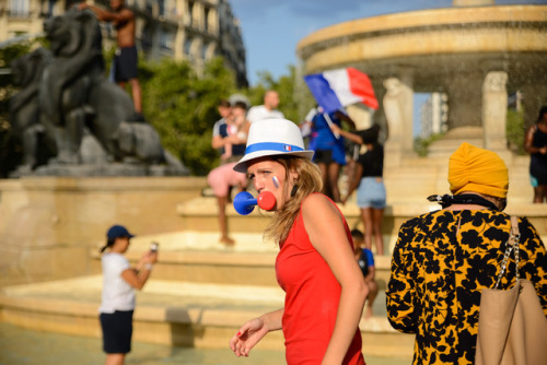 Place Daumesnil, Paris 12eme, 15 juillet 2018, victoire des Bleus en Russie