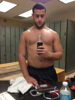 campusbeefcake:  southern-beef:  Progress?  holy FUCK.  yes progress!!