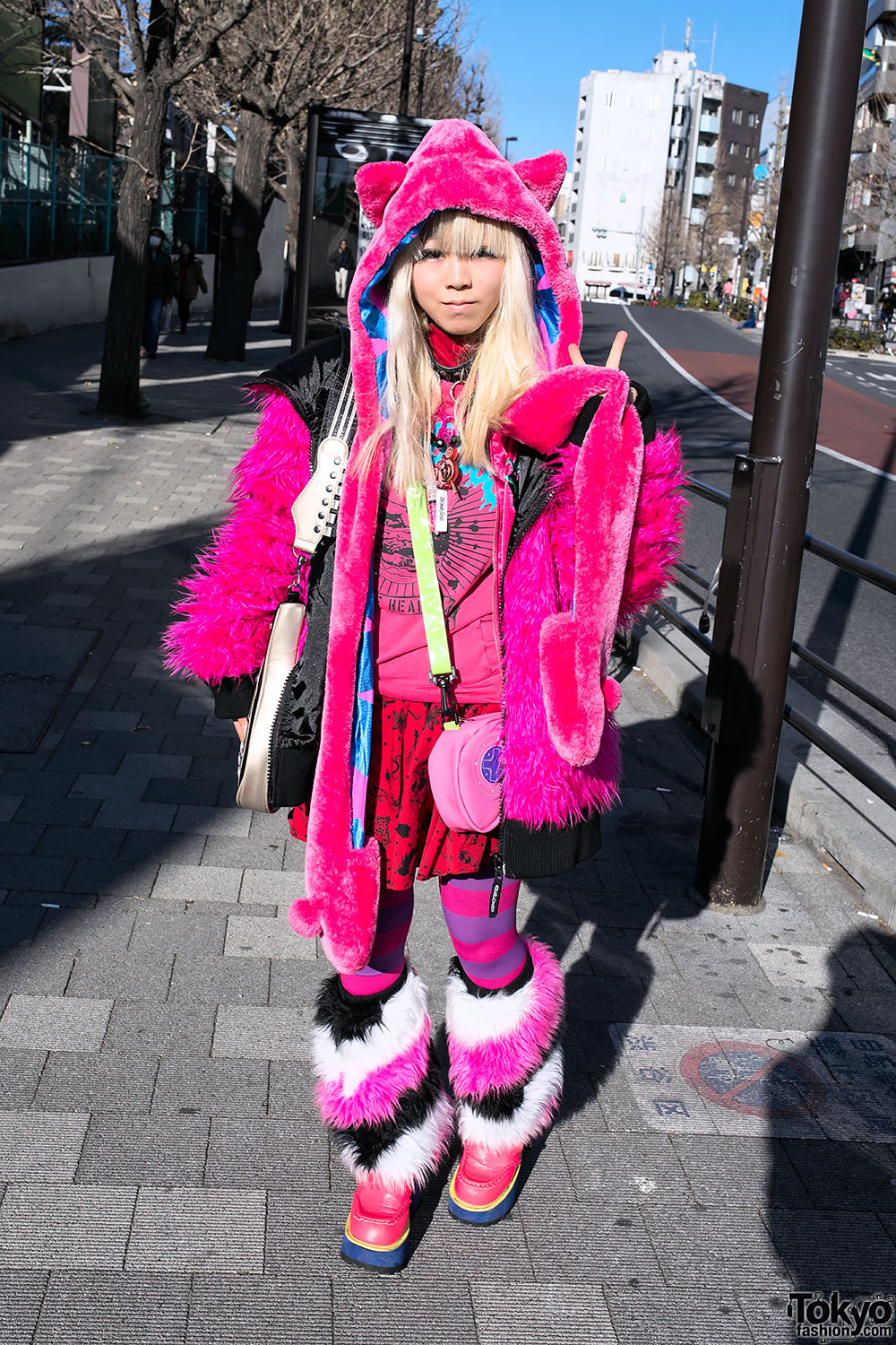 tokyo-fashion:  Mekiru on the street in Harajuku w/ pink Superlovers monster hoodie,