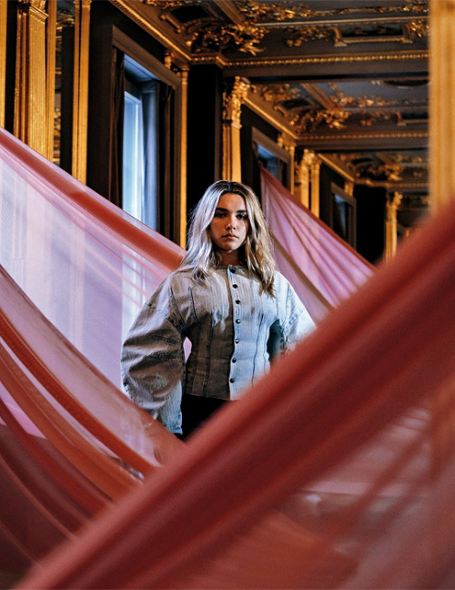 monicarambeau:Florence Pugh photographed by Paul McClean for ES Magazine