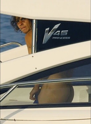 Rafa Nadal mooning us w his beautiful assets  http://imrockhard4u.tumblr.com