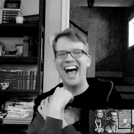 edwardspoonhands:  papertownsy:  Grace and Hank dying with laughter after John accidently