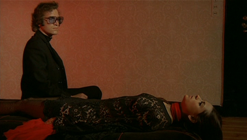 watching-pictures-move:  Vampyros Lesbos (Franco, 1971)