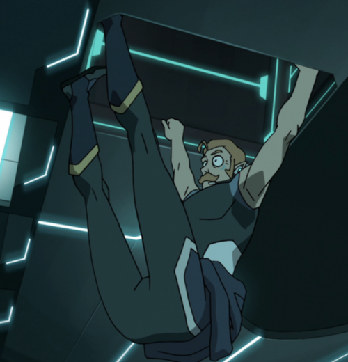 angel-of-double-death:shrillinsilence:Compilation of Coran lookin’ like the snack he is I