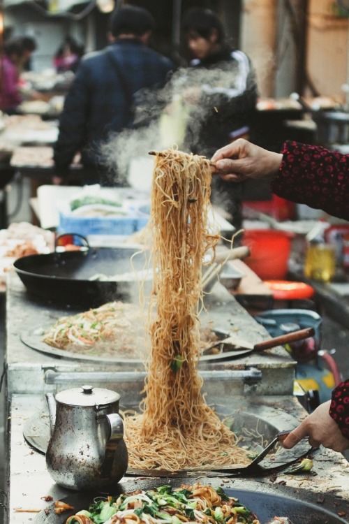 Porn Pics r2–d2:  Shanghai Street Noodles by