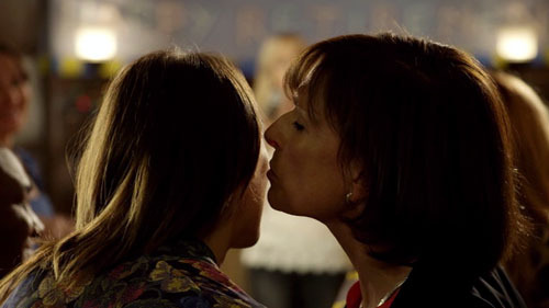 thegirl20:Got the DVD and am just appreciating how much it looks like Gill is about to kiss Rachel&r