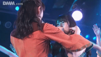 ayaka can’t hold herself when she is near yuiri lol.mainly because the last gifs were about yuiri’s BD