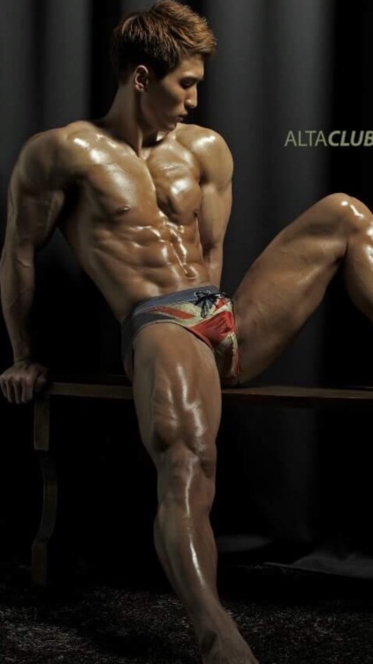 Viva!Asian hunks!