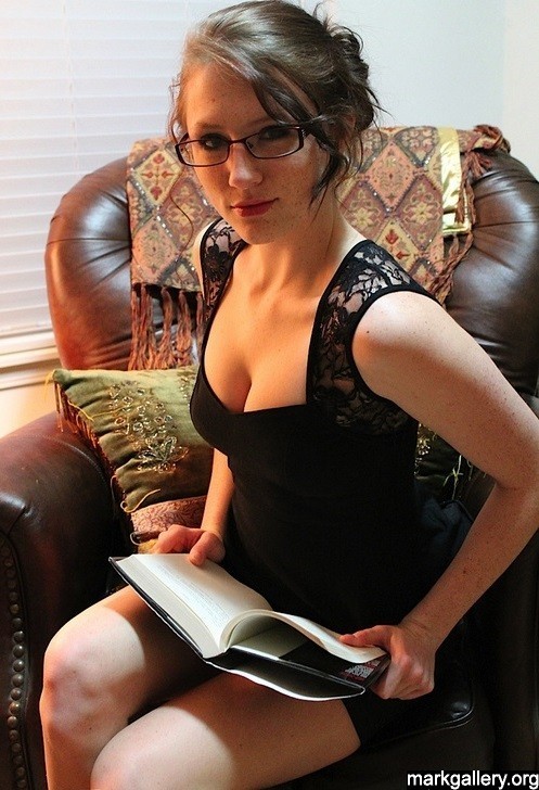 glasseschicks:  She can read me a bedtime story