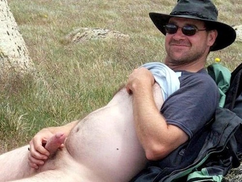 graybeards:  caught dad jerking off while camping