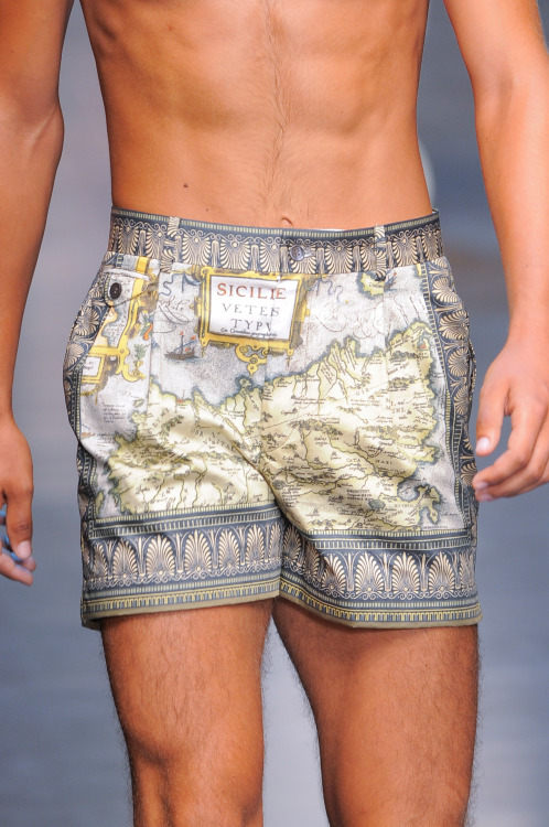 stokstadshit:  monsieurcouture: Dolce And Gabbana S/S 2014 Menswear Milan Fashion Week  i want to visit your Sicily 