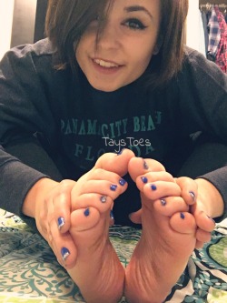 its-all-about-the-toes:  taystoes:I am back from Tennessee, it was probably the best weekend of my life. Tay