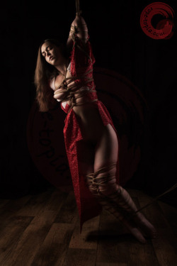 wykd-dave:Teppou shibari suspension. Go to http://rope-topia.com to see the full set.