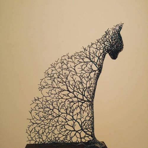 the amazing animal sculpture of Kang Dong Hyun