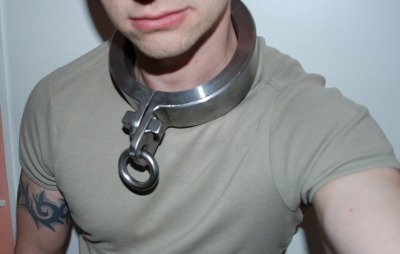 depravpig:  HEAVY METAL COLLARS 