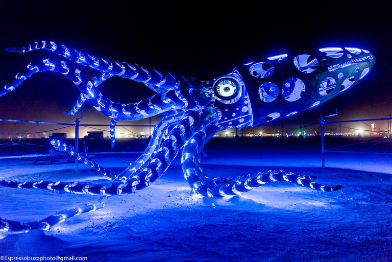 fhtagn-and-tentacles:  MECHATEUTHIS  by Barry CrawfordPhotos by Espressobuzz 