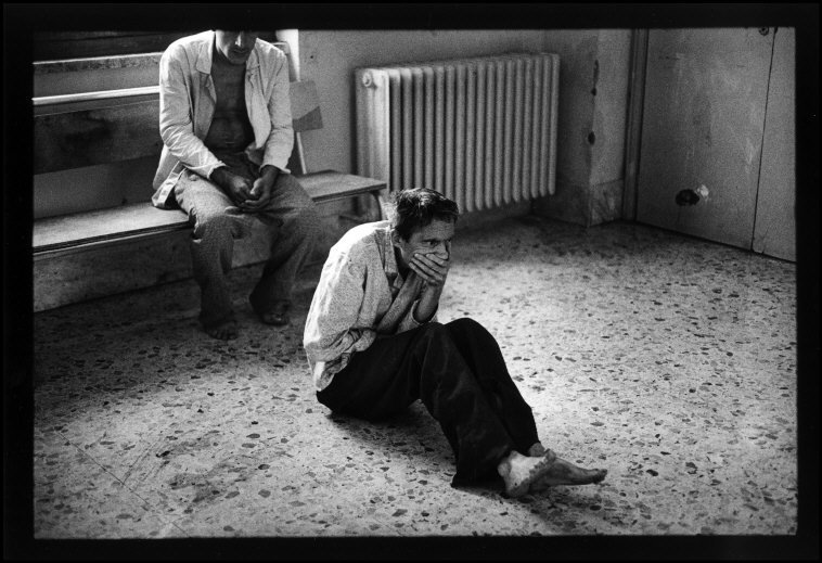  Manicomio ~ Raymond Depardon 1977 