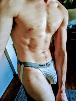 zedman69: This jockstrap is the only reason I go to the gym ;)