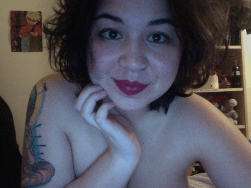 dragonwhore:  Last night was my shittiest night camming, and tonight was my most