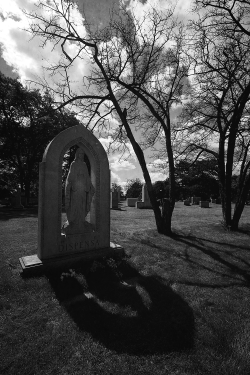 garettphotography:  Mount Carmel Cemetery