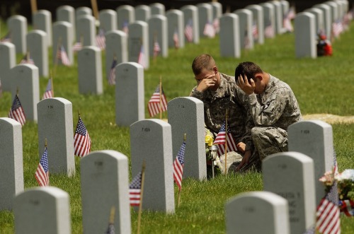goosedawg:  armsnotsigns:  gunrunnerhell:  “And they who for their country die shall fill an honored grave, for glory lights the soldier’s tomb, and beauty weeps the brave.” - Joseph Rodman Drake  sadly they didnt die for their country, but for