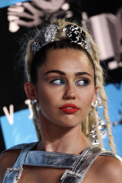 Miley Cyrus Fashion